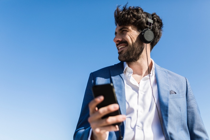 Modern businessman outdoors, Barcelona, Spain