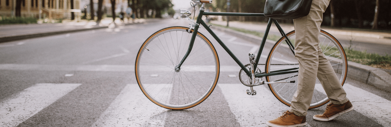 Seguros SURA - Movilidad - Imagen principal - peatón - bici - protagonistas - nueva - movilidad